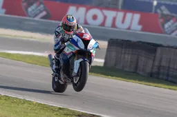 Superstock 1000 Donington, Prove 2: Roberto Tamburini batte Reiterberger
