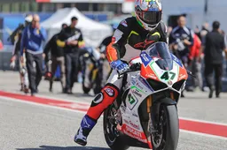 National Trophy 1000: Eddi La Marra fa volare la Ducati V4