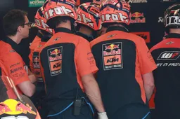 MotoGP, KTM 'lavori in corso'. Fellon: "Zarco potrà diventare campione"