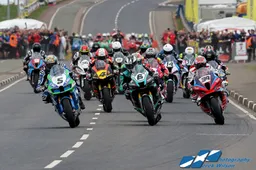 Scatta la North West 200: tra gli ospiti anche Jonathan Rea