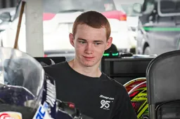 Supersport 300 2019: Jack Hyde si unisce al team 2R Racing