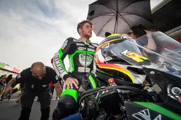 Supersport 300 2019: Kevin Arduini firma col team 2R Racing