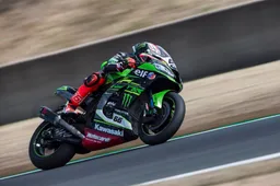 Superbike Magny Cours, Superpole: Tom Sykes da record