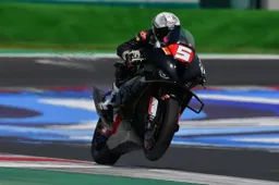 Fenati in pista su BMW 1000: il team manager "Test super positivo"