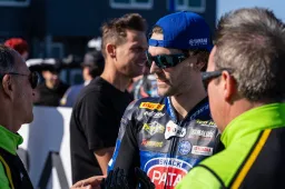 Supersport: Manzi al lavoro sulla Yamaha R9 "Avversari tosti, si vedrà"