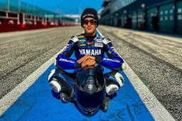 Elia Bartolini punta in alto: titolo Supersport 300 nel mirino