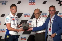 Jason Dupasquier, ritirato il suo 50 nel venerdì MotoGP al Sachsenring