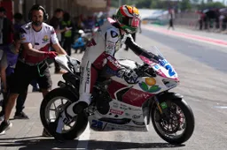 Supersport: Valzer di cambi squadra, Caricasulo lascia MV e va in Ducati?