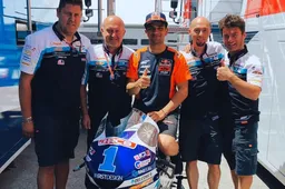 Jorge Martín riceve in regalo la Honda del titolo Moto3