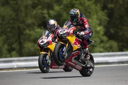 Superbike 2019: Chi affiancherà Leon Camier in Honda?