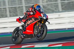 Superbike, Rinaldi ringrazia Taxi Öncü: "In SBK siamo amichevoli"