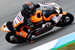 Moto3, Brno: Vince Canet, beffati Dalla Porta e Arbolino
