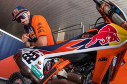 Tony Cairoli: "Non ci penso a sfidare Valentino Rossi"