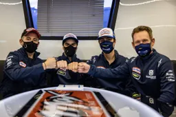 Moto3 UFFICIALE Romano Fenati rinnova con Max Racing Team