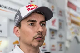 MotoGP, Jorge Lorenzo aspetta la Honda 2020 a Valencia
