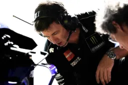 MotoGP, Alex Briggs: "Valentino Rossi non perde mai la calma"