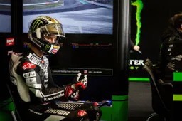 Kawasaki ribadisce: "La MotoGP costa 10 volte più della Superbike"