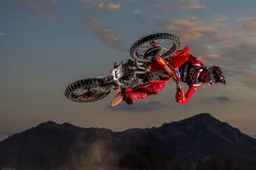 Internazionali d'Italia: Tim Gajser vince ancora, a Mantova ritorna Tony Cairoli