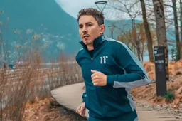 MotoGP, Lorenzo: "Marquez superiore, ma non è imbattibile"