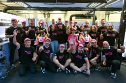 Enea Bastianini, il suo fans: "Siamo sulla luna, pronti a scendere in pista"