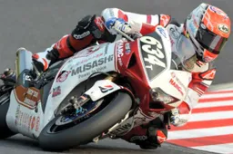 8h Suzuka: trionfo HARC-PRO Honda, Schwantz ed il Team Kagayama sul podio