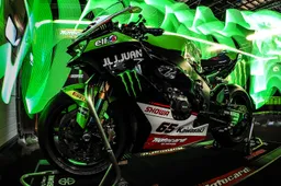 Superbike: Kawasaki girerà più in alto nel Mondiale 2023, Rea accontentato
