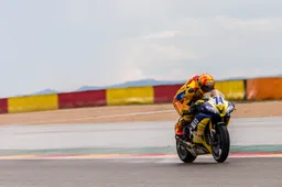 Supersport Europeo Jaimie van Sikkelerus lascia il team MVR Racing