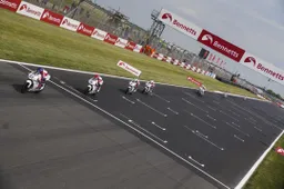 British Talent Cup: Cameron Horsman vince Gara 1 a Donington