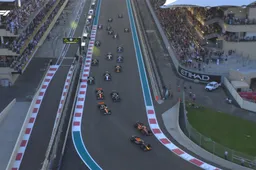 GP di Abu Dhabi: Verstappen chiude dominando la stagione 2023
