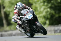 BSB: Alastair Seeley affiancherà Brookes in Tyco Suzuki