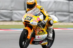 125cc: primo podio nel Motomondiale per Alberto Moncayo