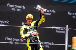 Moto2, cambi in corsa: ecco Alberto Surra con Forward Racing