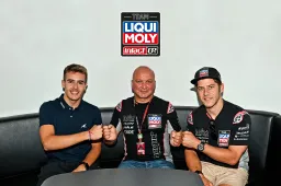 Moto2 UFFICIALE Alcoba al debutto, rinnovo Schrötter per Intact GP