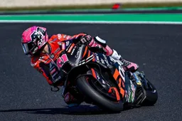 MotoGP, Aleix Espargaró senza remore: "È stato imbarazzante"