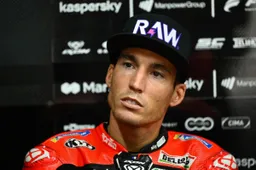 MotoGP, Aleix Espargarò: "Aprilia era un missile, ora perdiamo 20 km/h"