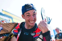 MotoGP, Aleix Espargaró: in vendita un gioiello della sua collezione privata