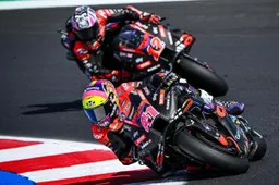MotoGP, Vinales-Espargaro SOS: Aprilia in crisi per un vecchio problema