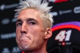 MotoGP, Espargarò sfida Quartararo: "Chi può perdere il Mondiale è lui"