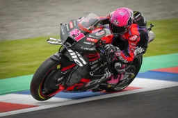 MotoGP, Aleix Espargaró: "Sappiamo cosa ci frena"