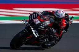 MotoGP, Aprilia contro il muro Ducati: "Bisogna usare il cervello"