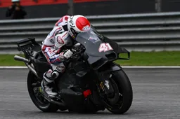 MotoGP, Aleix Espargaró lascia Sepang: il programma con Honda