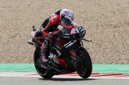 MotoGP, sorpassi show: Aleix Espargarò contraddice Marc Marquez