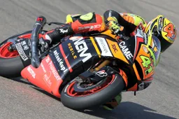 MotoGP Phillip Island Prove 1: Aleix Espargaro al top