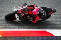 MotoGP Catalunya, Prove 1: Aprilia doppio colpo, Bastianini confermato in Ducati