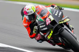MotoGP Silverstone, WUP: Aleix Espargaró al top, Marc Márquez a terra