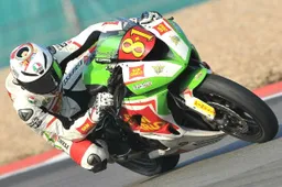 Superstock 600 Magny Cours Prove: Nocco in testa