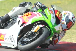 Superstock 600 Silverstone Qualifiche 1: 1-2 Team Italia