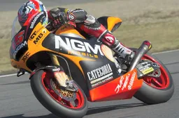 Moto2: Alex De Angelis con Tascaracing per la stagione 2014