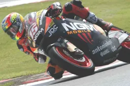 Moto2: Forward Racing lascia Suter e passa a FTR