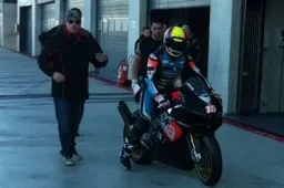 Superbike La pioggia rallenta Alex De Angelis ad Aragon